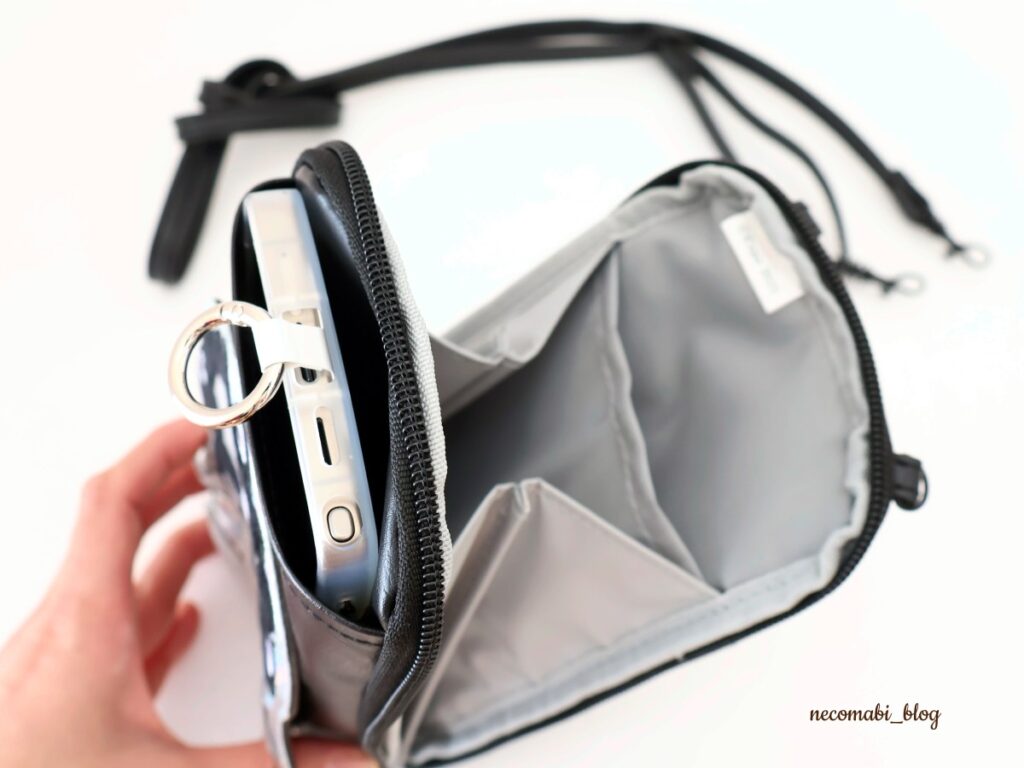 大阪・関西万博,expo2025,閉幕,閉幕後,ミャクミャク,黒ミャクミャク,ミャクミャクグッズ,スマホポシェットBOOK,モノクロver,スマホポシェット,どこで売ってる,どこで買える,おすすめ,感想,口コミ,レビュー